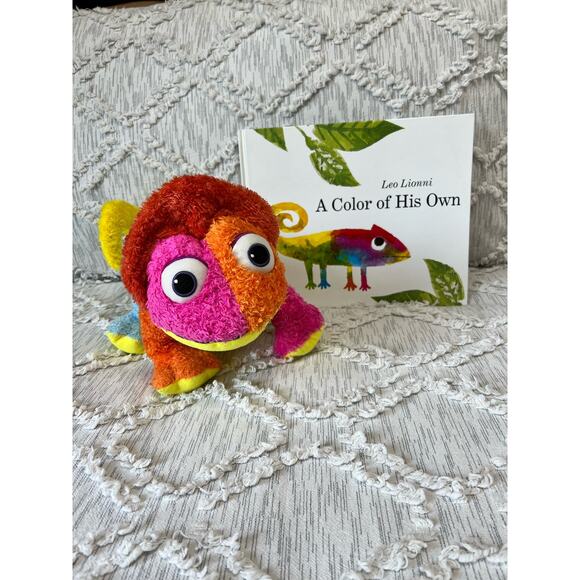 Kohl's Cares Leo Lionni 'A Color of His Own' Chameleon Plush Stuffed Animal Set - Picture 1 of 7